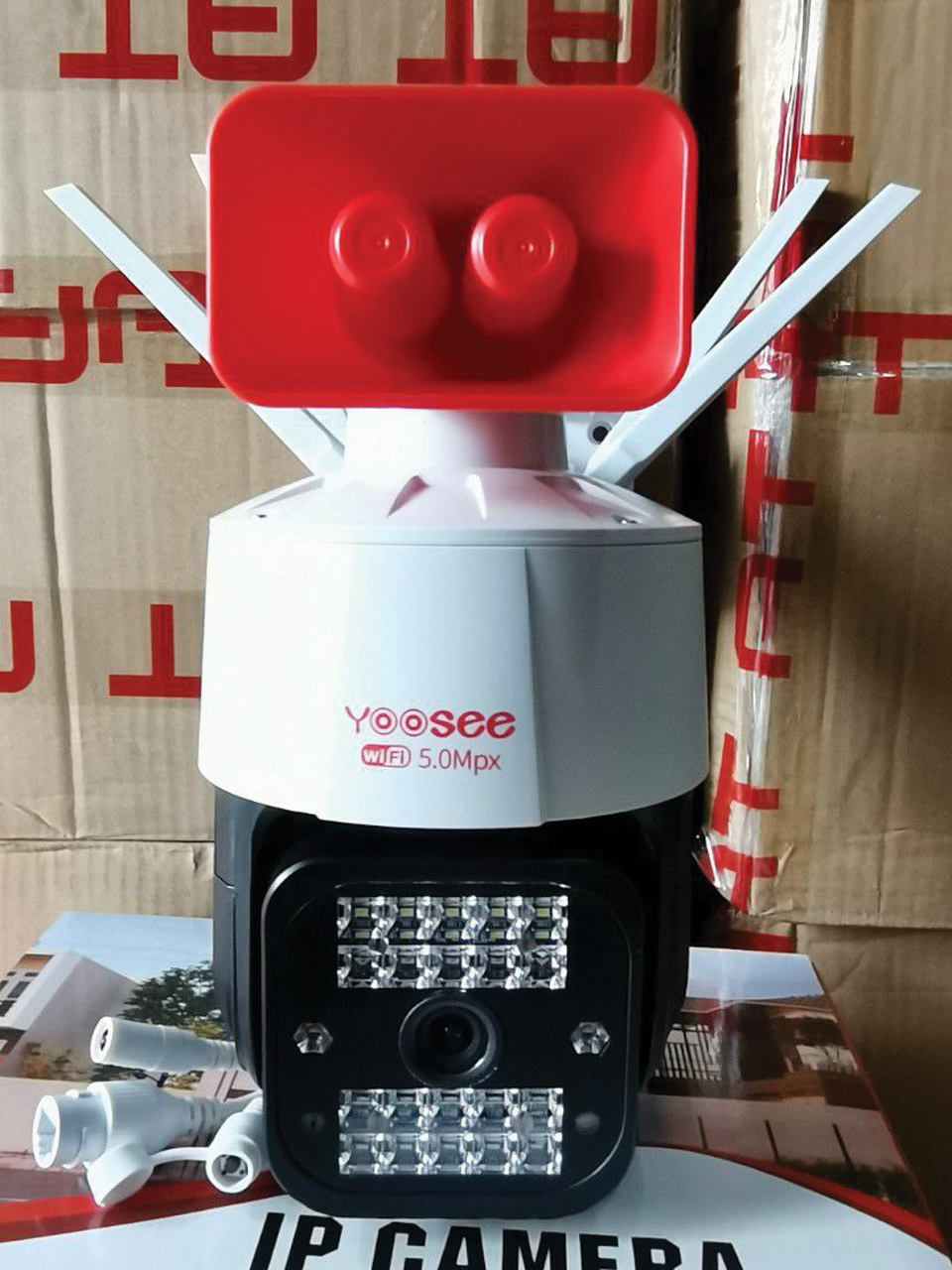 Camera Yoosee quay quét PTZ 5M tích hợp báo động báo trộm